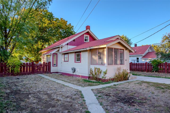 Property Photo:  609 Minnesota Avenue  MT 59923 