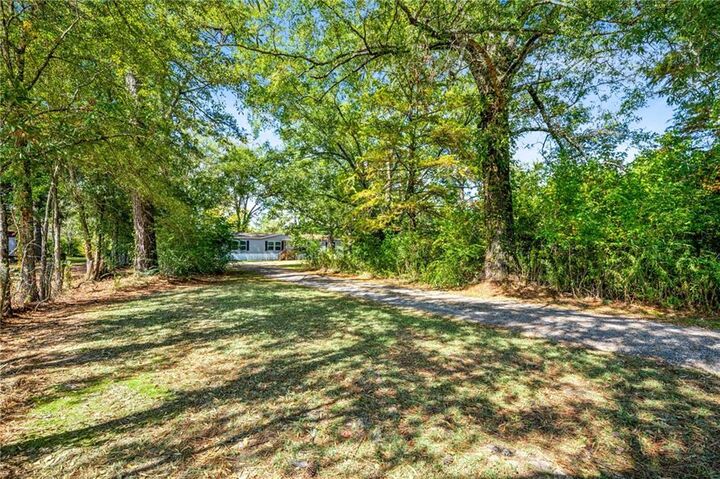 Property Photo: 45071 Gomez Road LA 70455
