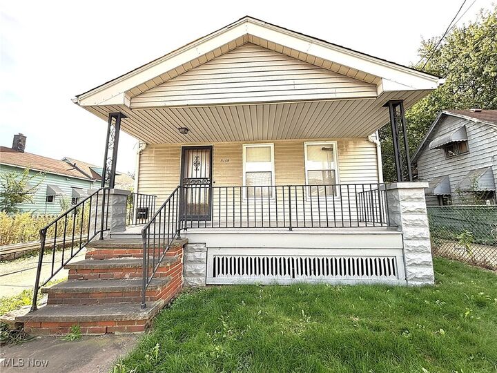 5108 Hamm Avenue  Cleveland OH 44127 photo