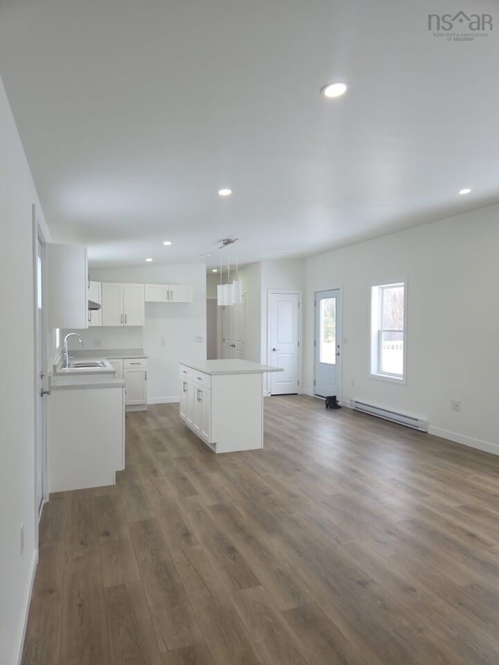 Property Photo: 9 Pebble Lane NS B0N 2J0