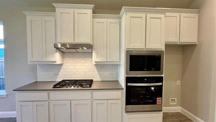 Property Photo:  1620 Swallow Street  TX 76205 