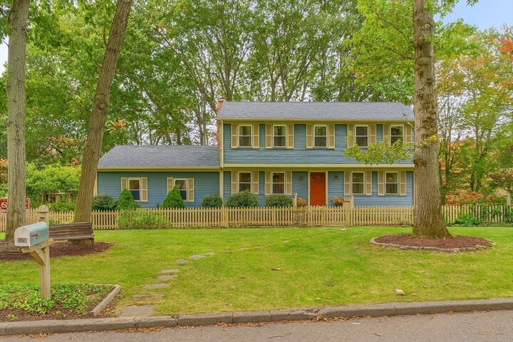 119 Gregory Dr  Seekonk MA 02771 photo