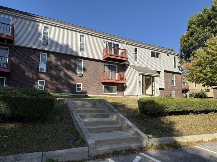 Property Photo: 2 Tideview Path 4 MA 02360