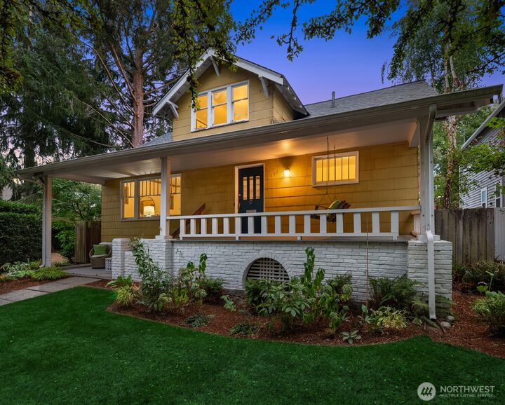 115 NE 64th Street  Seattle WA 98115 photo