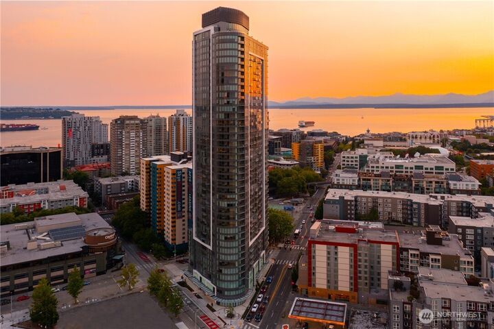 2510  6th Avenue 3401  Seattle WA 98121 photo