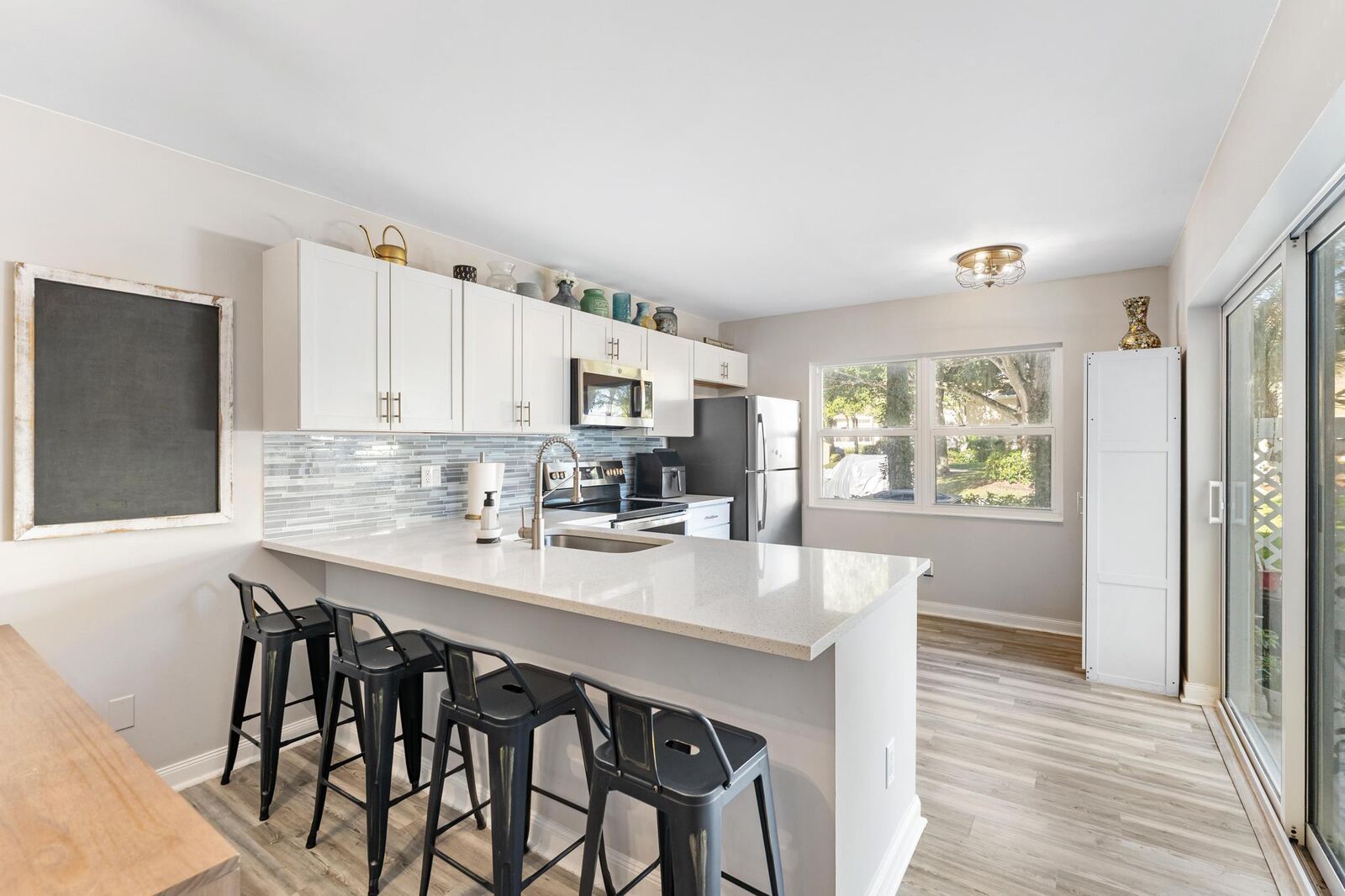 Property Photo: 4801 Roxbury Court FL 33436