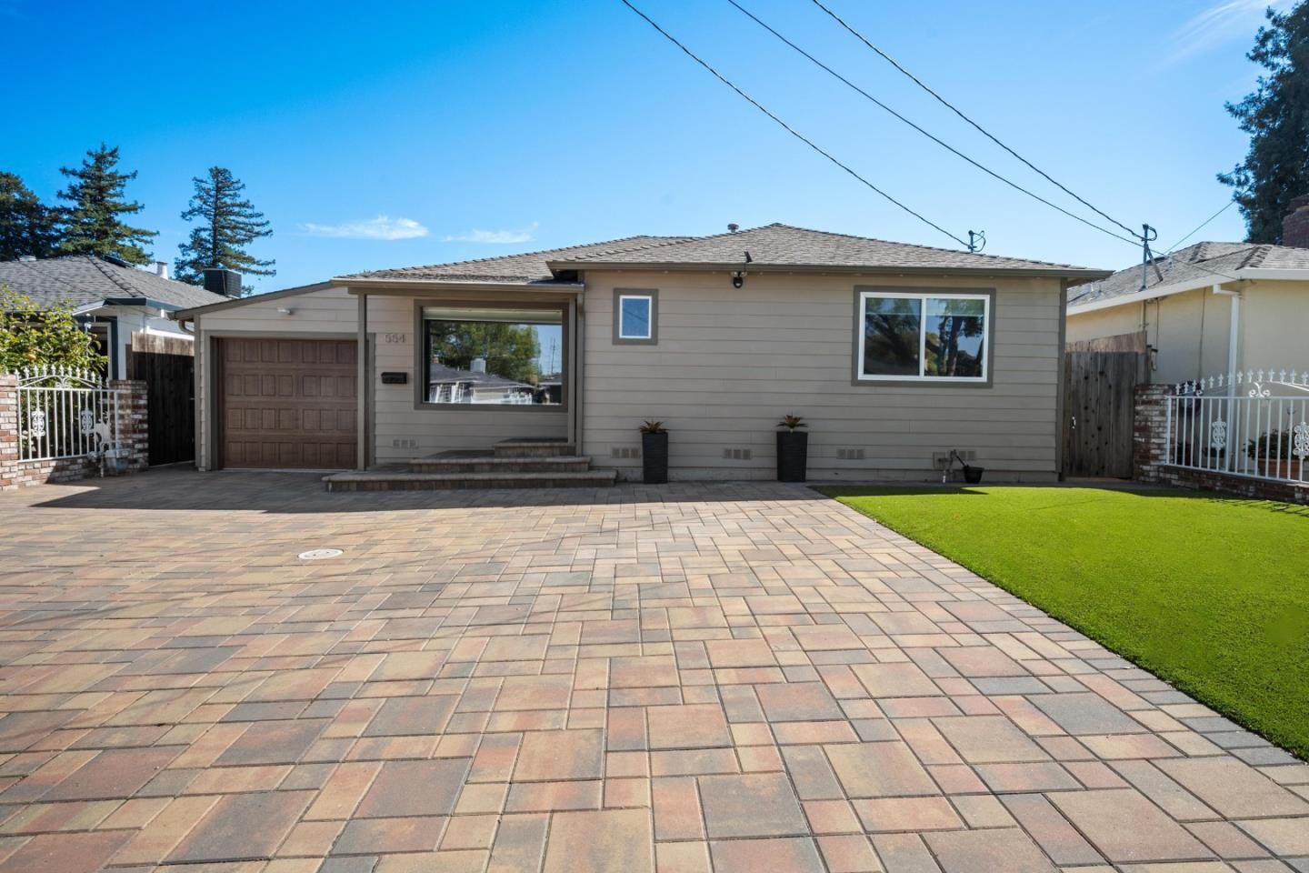 Property Photo:  554 Scott Avenue  CA 94063 