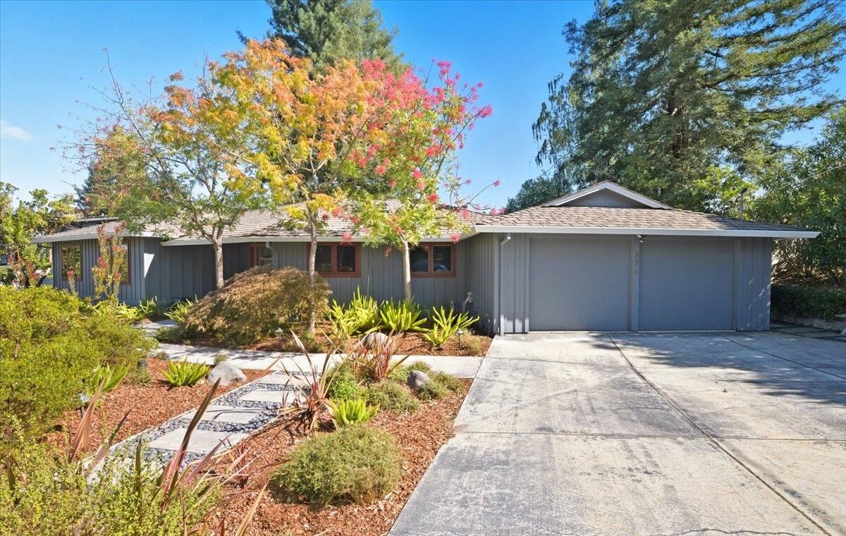Property Photo: 375 La Cuesta Drive CA 94028