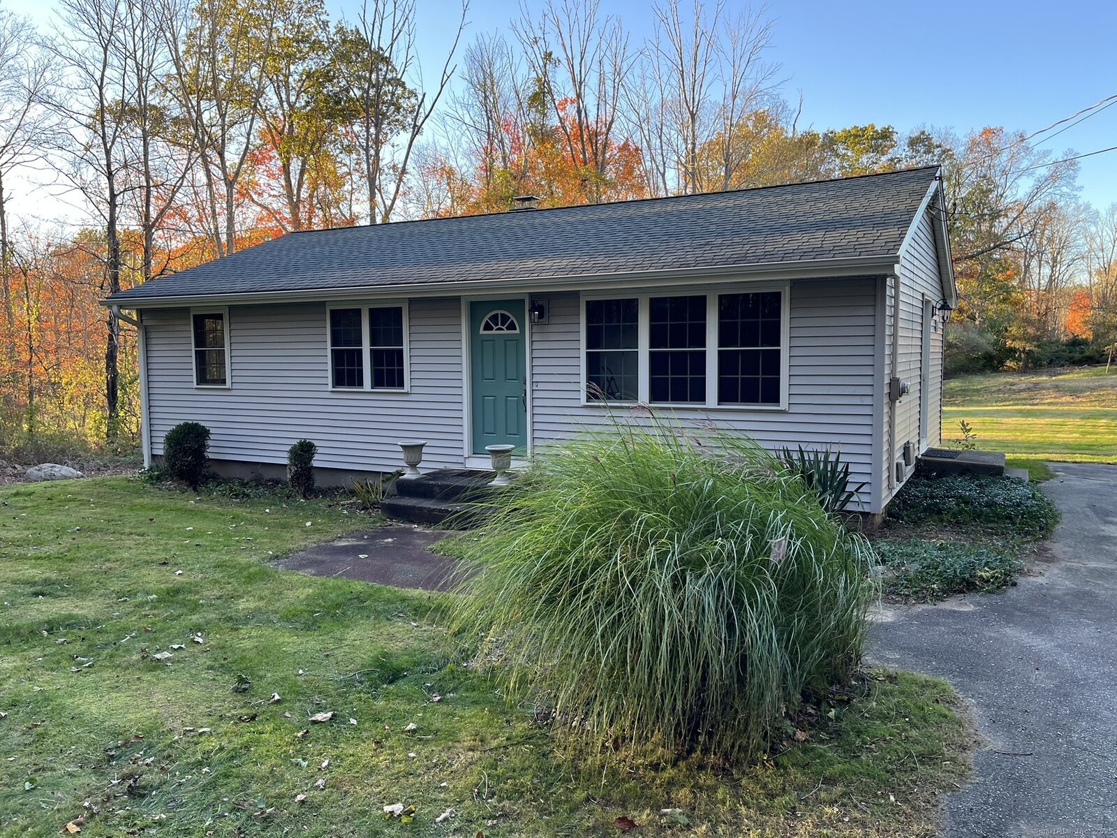 Property Photo: 471 Goose Lane CT 06238