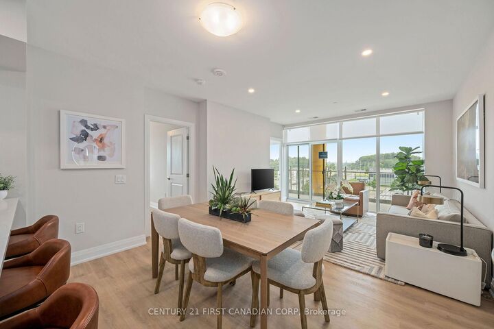 Property Photo:  4286 King Street 903  ON N2P 2E9 