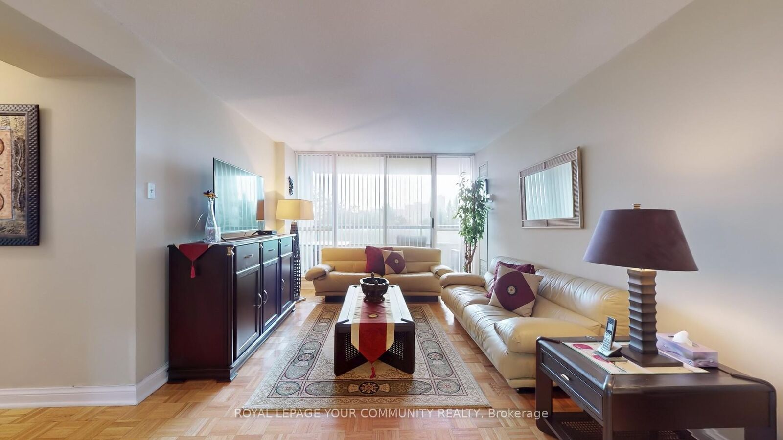 Property Photo: 24 Hanover Road 404 ON L6S 5K8