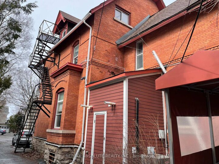 Photo de la propriété:  312 Daly Avenue  ON K1N 6G7