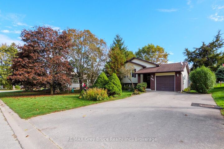 349 Taylor Street  South Bruce Peninsula ON N0H 2T0 photo