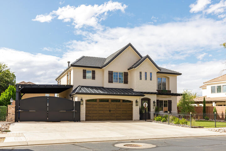 Property Photo: 3358 S 2680 St E UT 84790