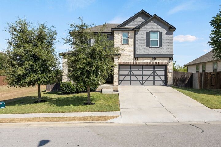 Property Photo: 214 Saranac Drive TX 78621