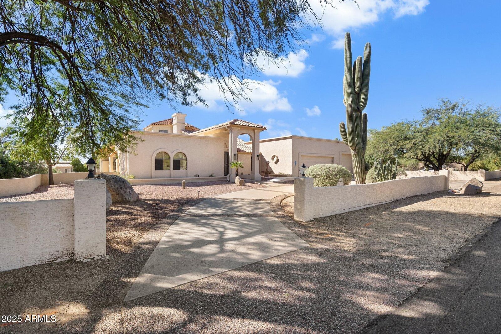 Property Photo:  27224 N 71st Place  AZ 85266 