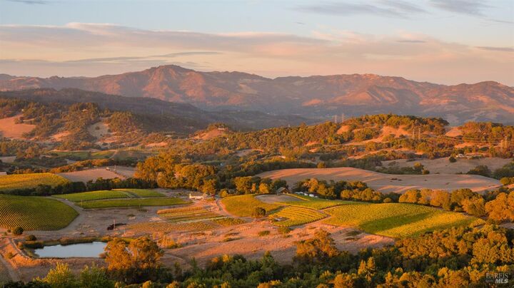 Property Photo:  5561 Sonoma Mountain Road  CA 95404 