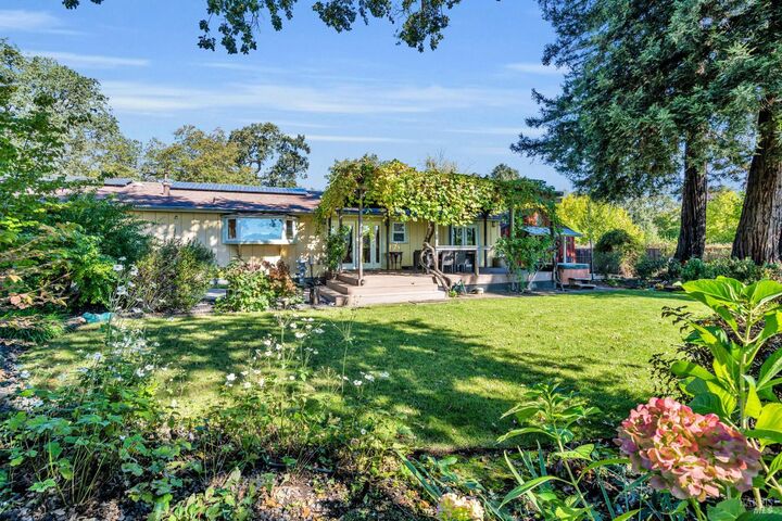 180 W Trinity Road  Glen Ellen CA 95442 photo