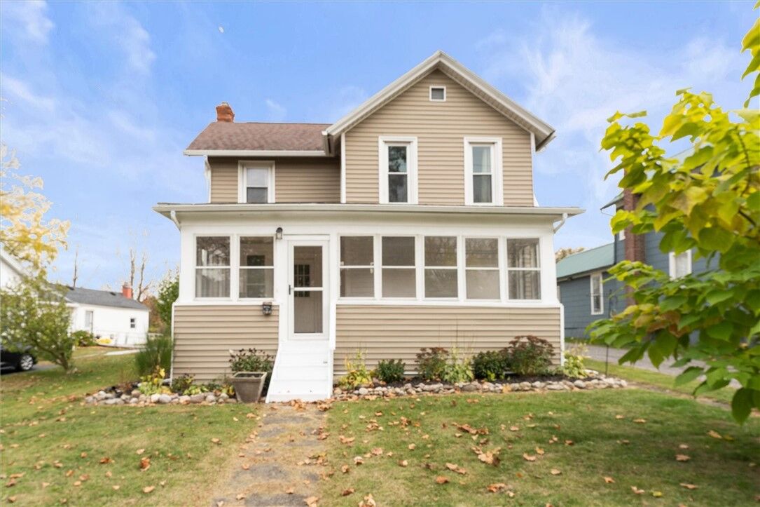Property Photo:  14 North Street  NY 14482 