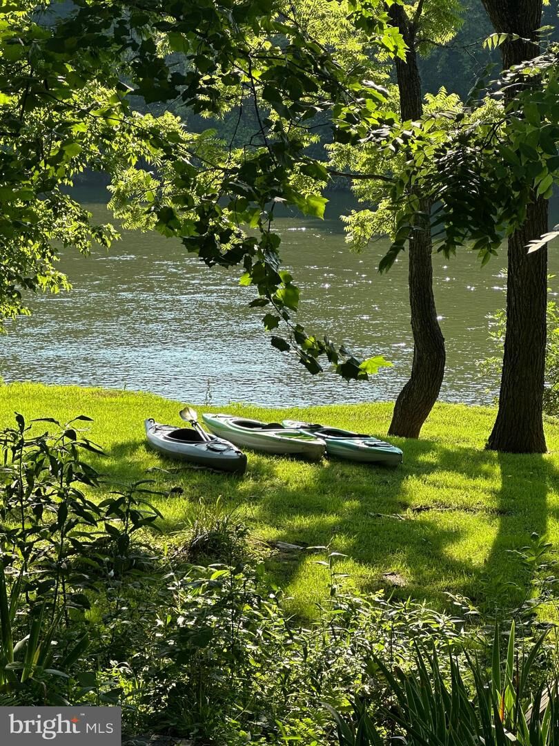 Property Photo:  1 River Forest La  WV 25425