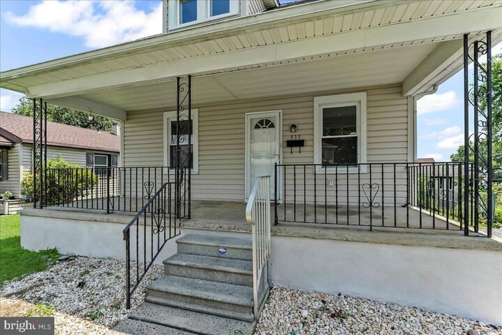 Property Photo: 935 Galbraith Avenue PA 19061