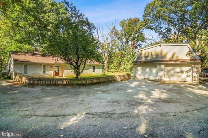 614 Rodgers Avenue  Upper Chichester PA 19014 photo