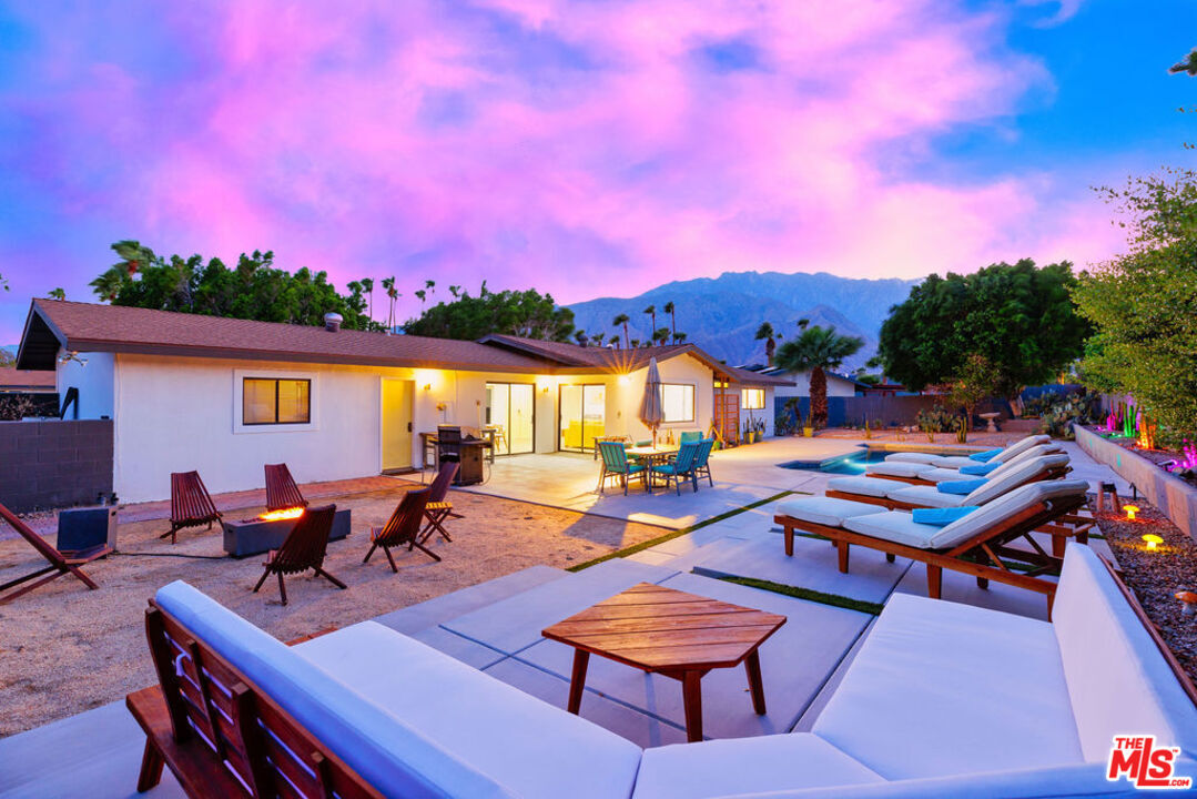 Property Photo:  1250 E Delgado Rd  CA 92262 