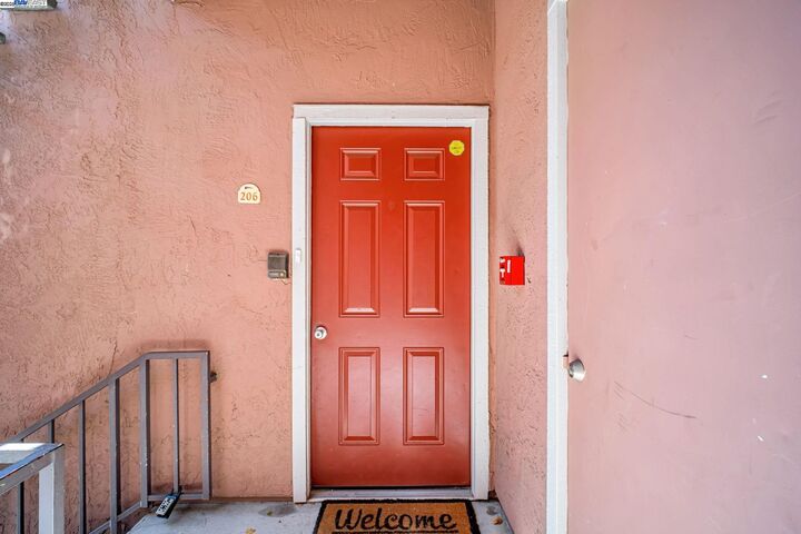 Property Photo: 3695 Stevenson Blvd E206 CA 94538