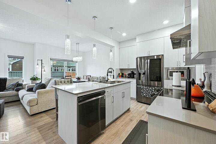 Property Photo: 16603 31 Avenue SW AB T6W 4P8