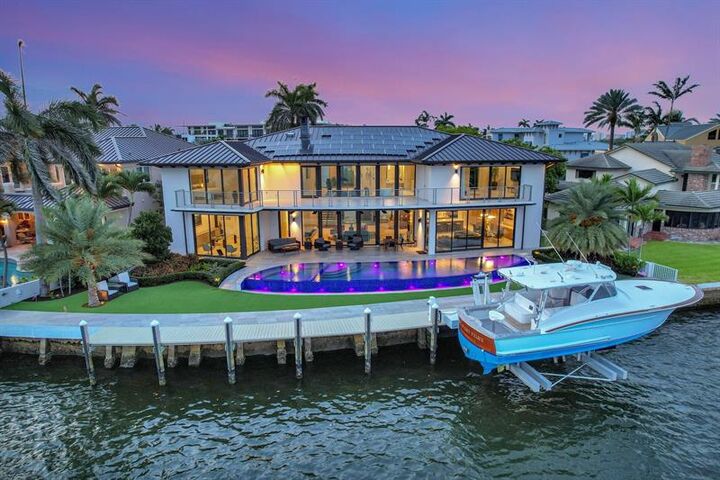 1336 Seminole Dr  Fort Lauderdale FL 33304 photo