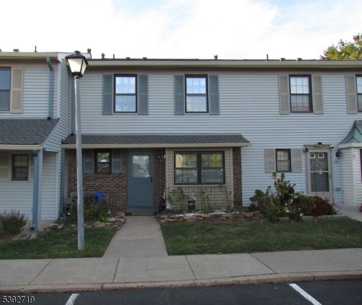 116 Saint Anns Ct  Franklin Twp. NJ 08873 photo
