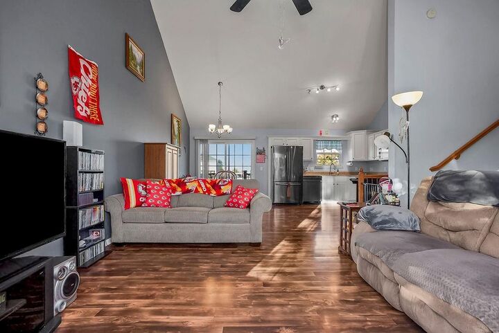 Property Photo:  598 S Pine Street  KS 66030