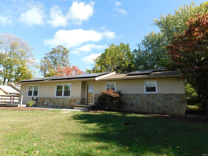 Property Photo:  1209 S Park Avenue  IN 47401