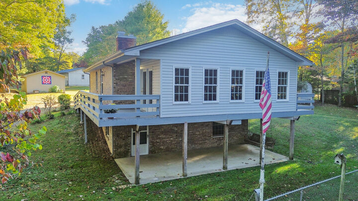 Property Photo:  24 Beehive Lane  KY 40701 