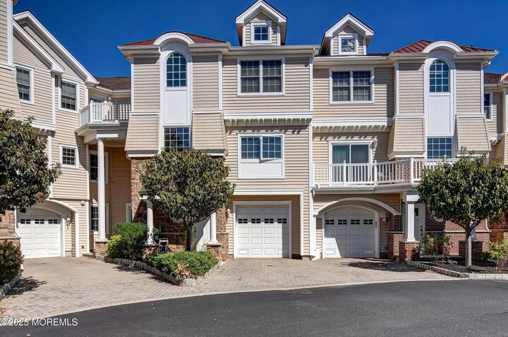 205 Gateway Court  Union Beach NJ 07735 photo