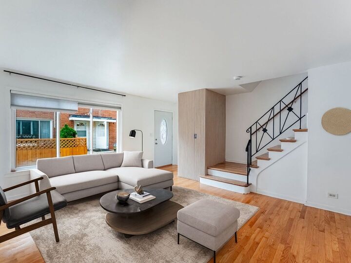 Property Photo:  2526 Rose Street  IL 60131