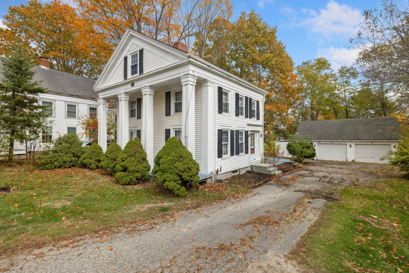 Property Photo:  140 Pleasant Street  ME 04357