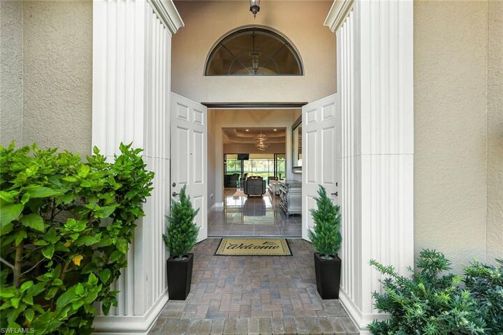 Property Photo:  4394 Caldera Cir  FL 34119 