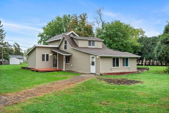 Property Photo:  928 1st Street  MN 55071 