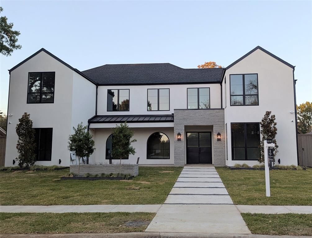 Property Photo:  3341 Dothan Lane  TX 75229 