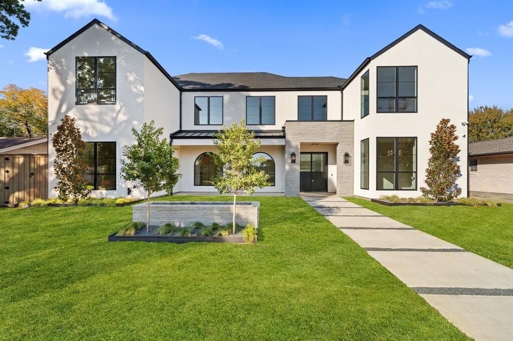 Property Photo:  3341 Dothan Lane  TX 75229 