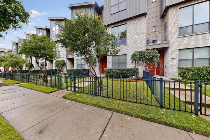 4211 Rawlins Street 528  Dallas TX 75219 photo
