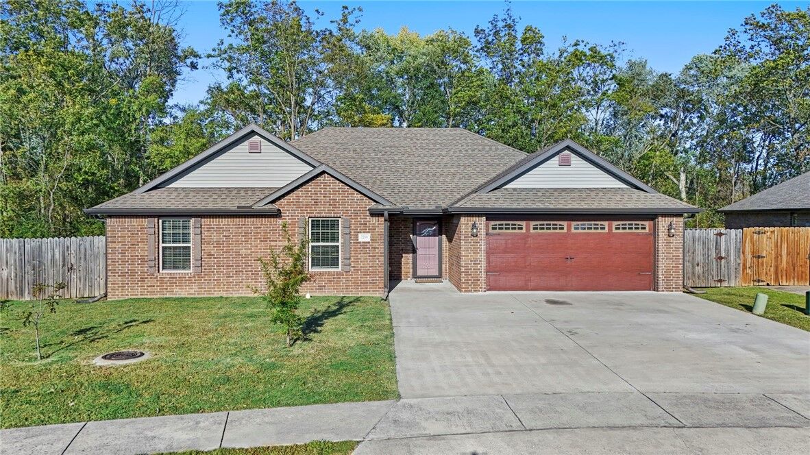 Property Photo:  2299 Kelly Lynn Place  AR 72701