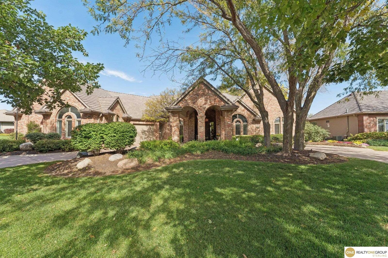 Property Photo:  1611 S 186 Circle  NE 68130