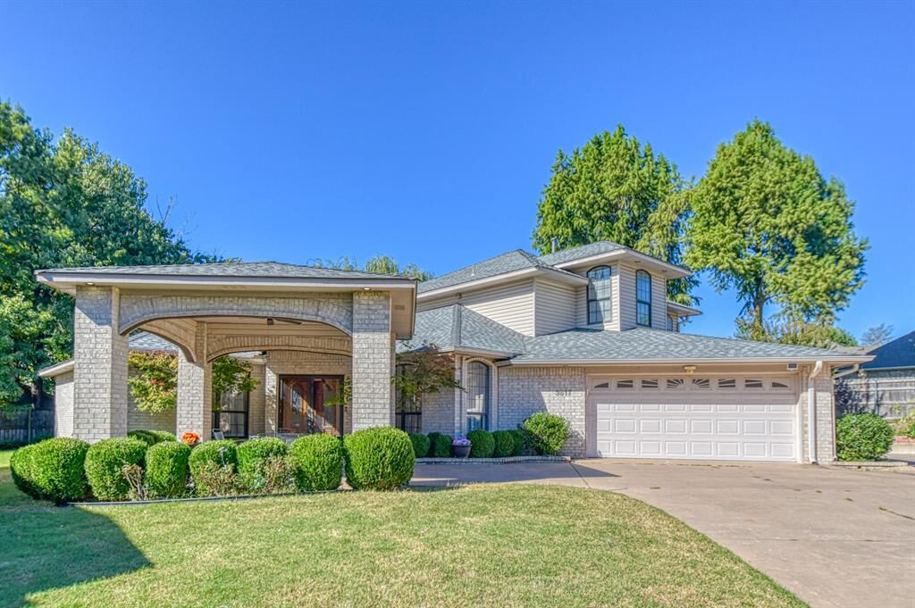 Property Photo:  3617 Hampton Court  OK 73072