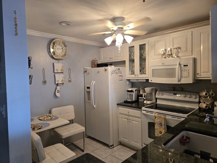 Property Photo:  350 Revere Beach Blvd 9E  MA 02151 