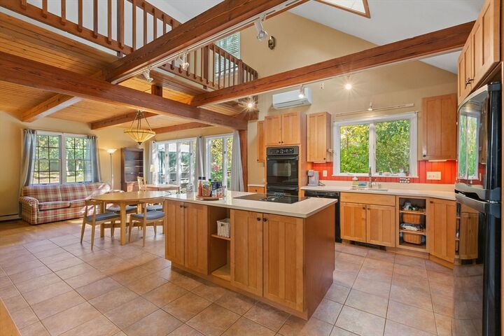 Property Photo:  274 Commons Way  MA 02631 