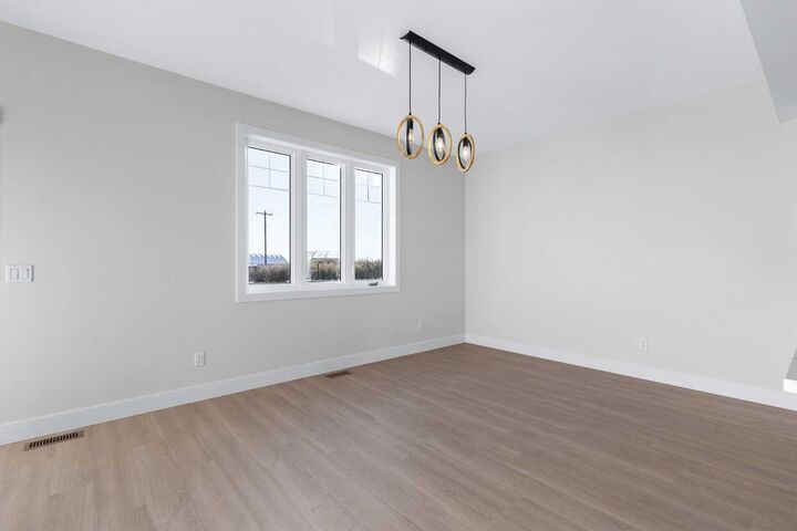 Property Photo: 1907 McCaskill Drive AB T0M 0S0