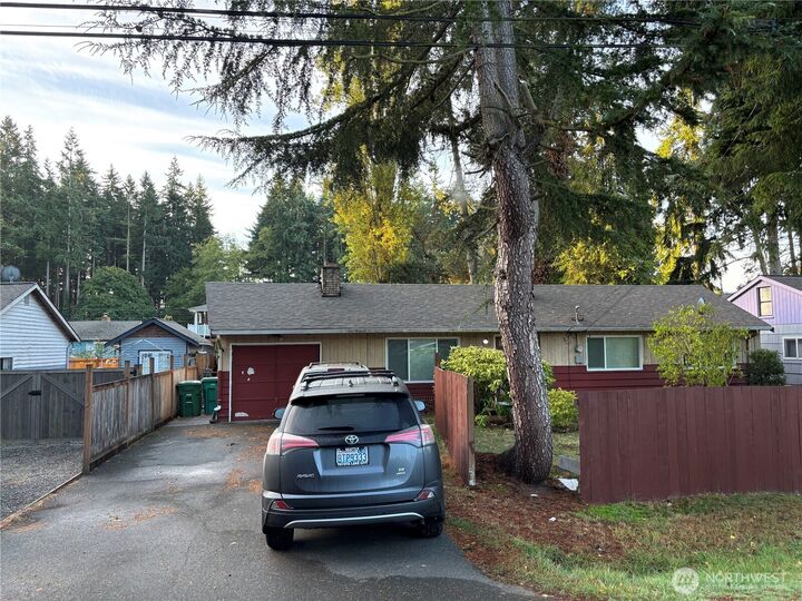 Property Photo:  821  195th Street  WA 89155 