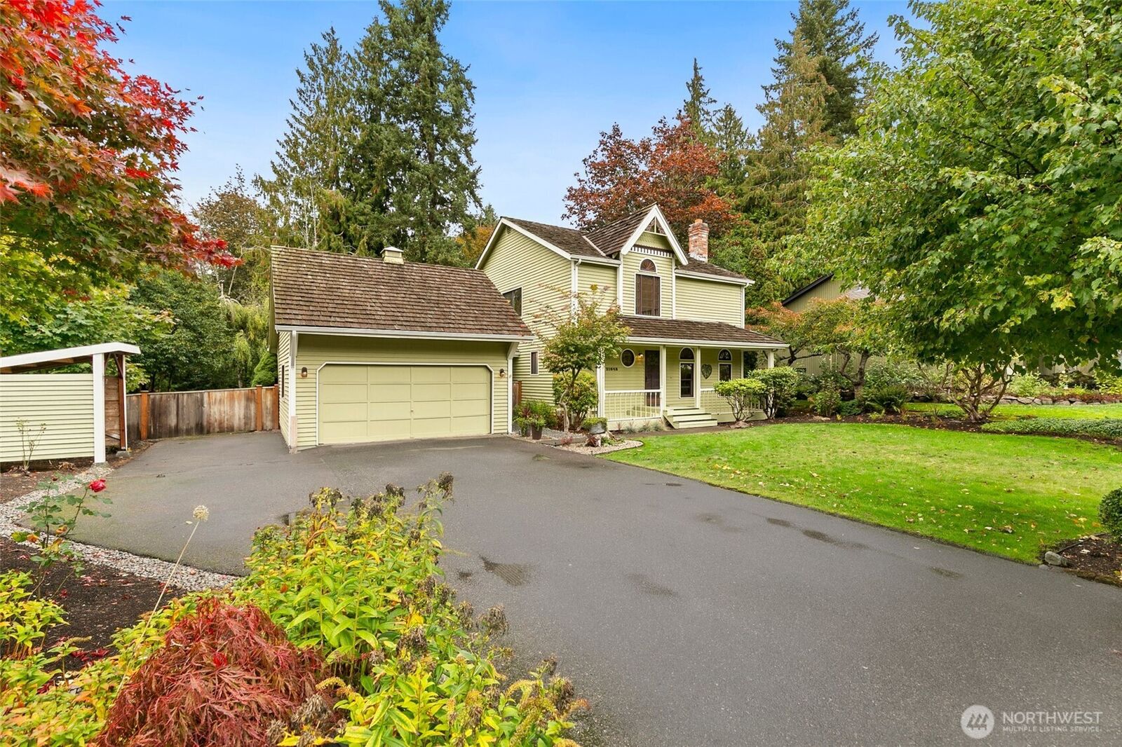 Property Photo:  21648  21st Avenue W  WA 98036 